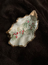 Load image into Gallery viewer, Custom Oyster Shell Ornament Pre-Order
