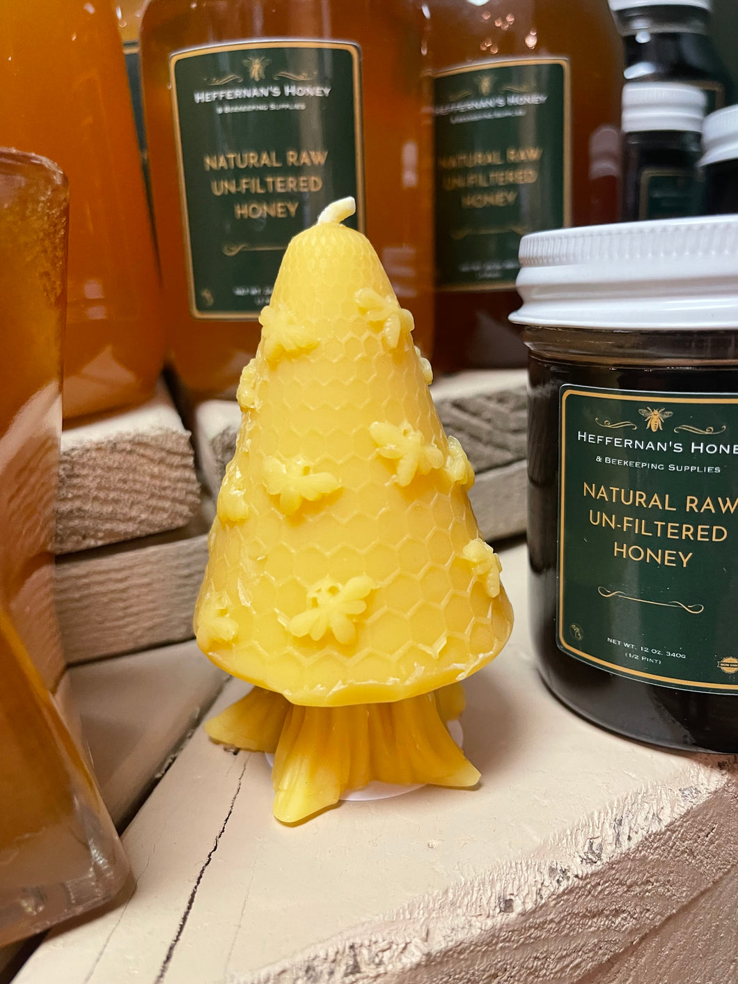 100% Local Beeswax Candles | Made by Quartz and Company